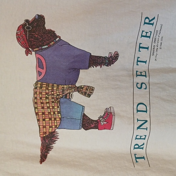 Vintage Trend Setter 90s Grunge Dog Shoebox Greetings Tee - Picture 3 of 6
